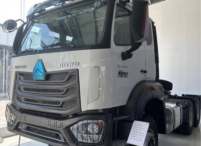 Used Howo Tractor Trucks NX430