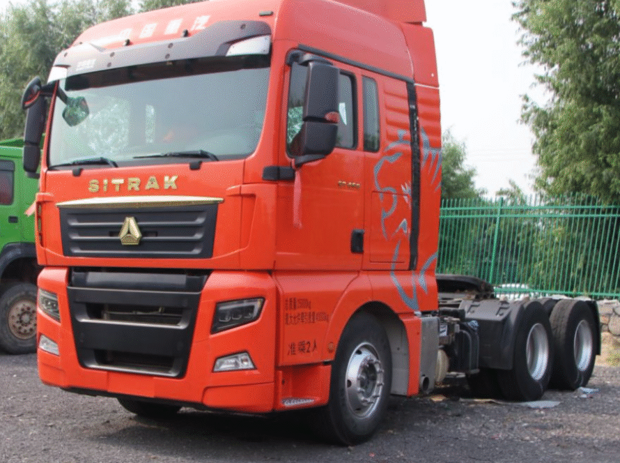 Sitrak Tractor Trucks C7H440