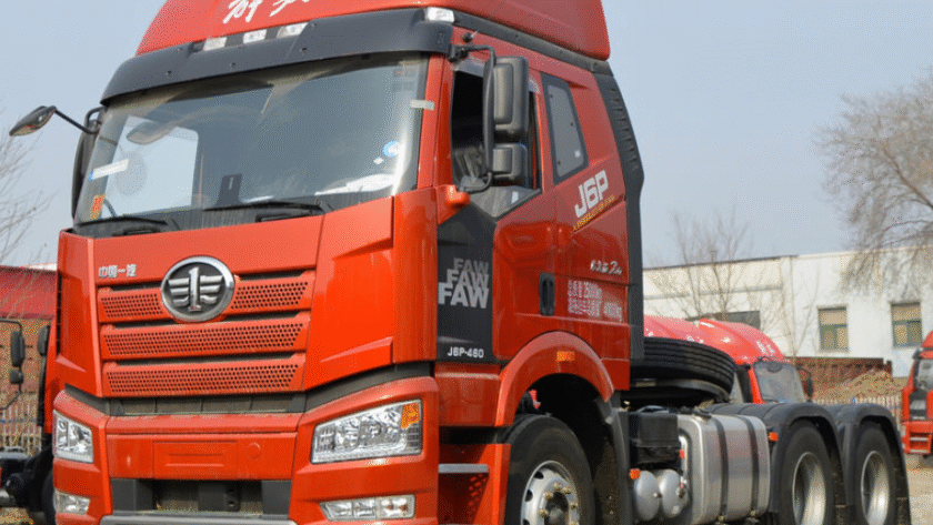 FAW Tractor Trucks J6P